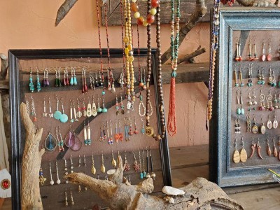 Things To Do GATEWAY INDIAN STORE